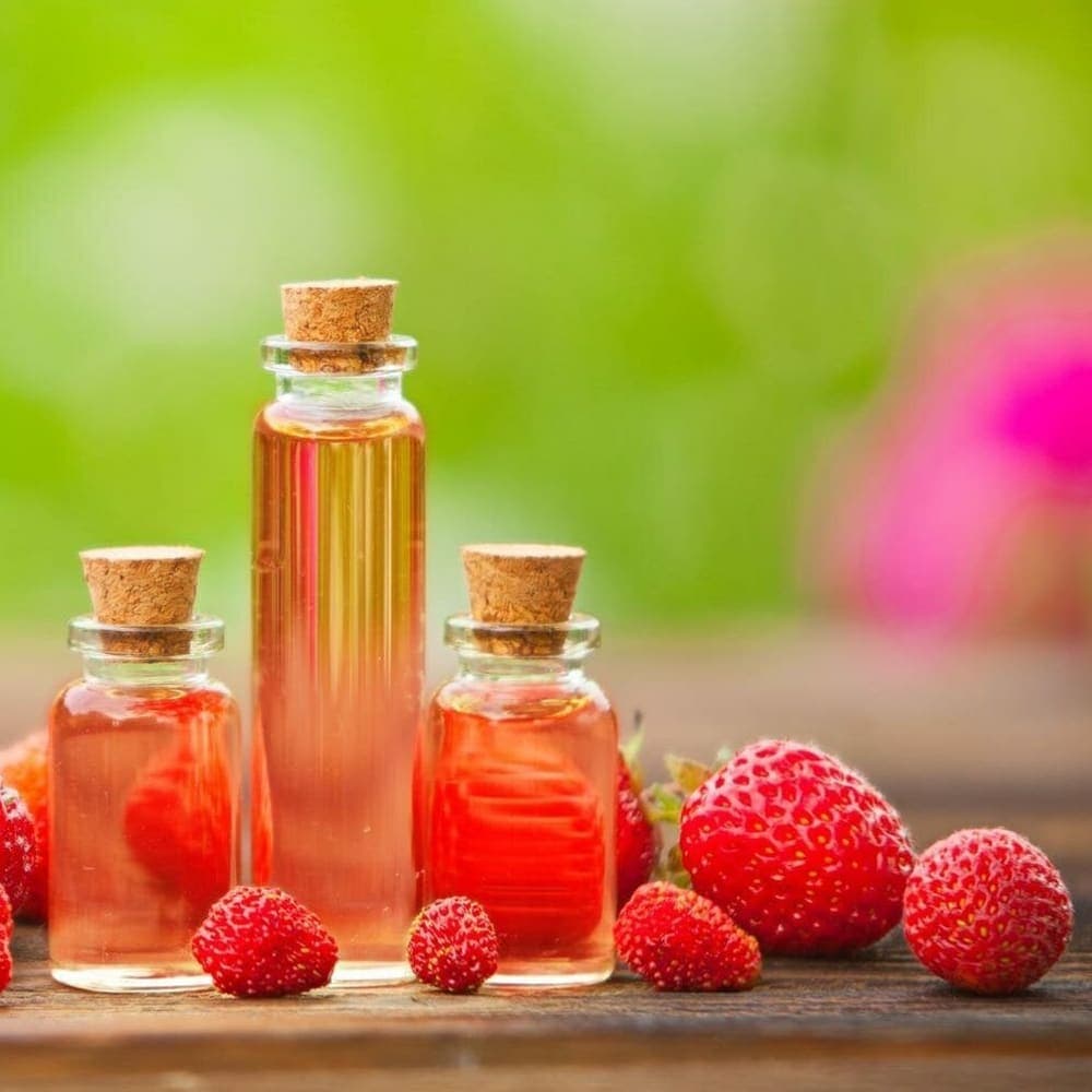 Strawberry Flavor Oil